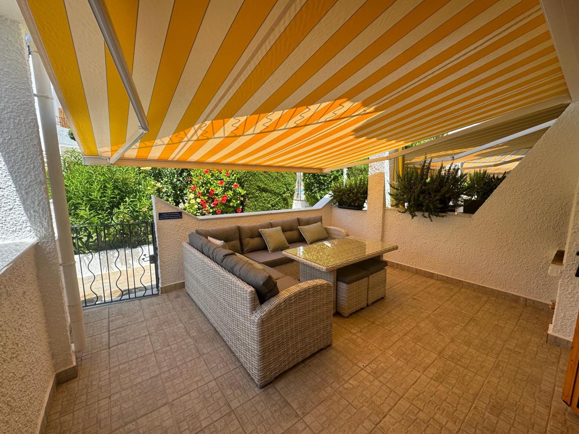 הוילה אוריהואלה Contemporary House In Cabo Roig מראה חיצוני תמונה