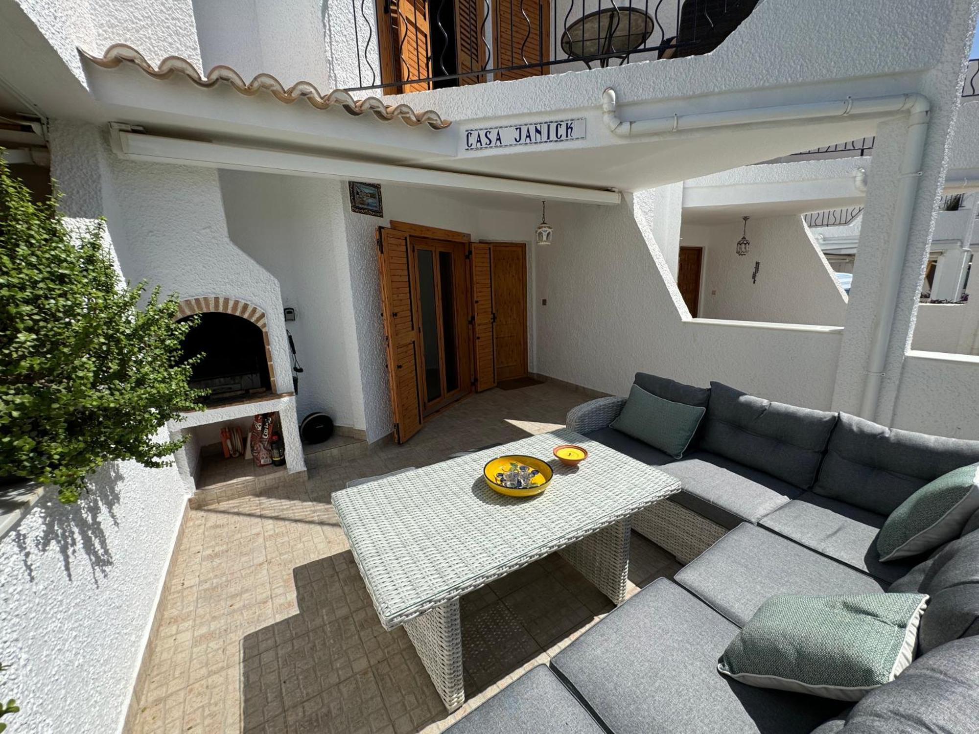 הוילה אוריהואלה Contemporary House In Cabo Roig מראה חיצוני תמונה